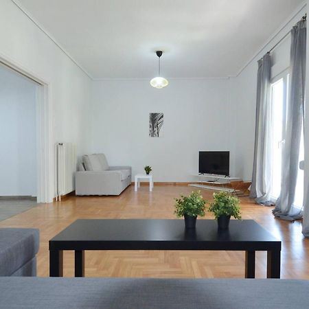 A Spacious Minimal Apatment At Chalandri Atena Exterior foto