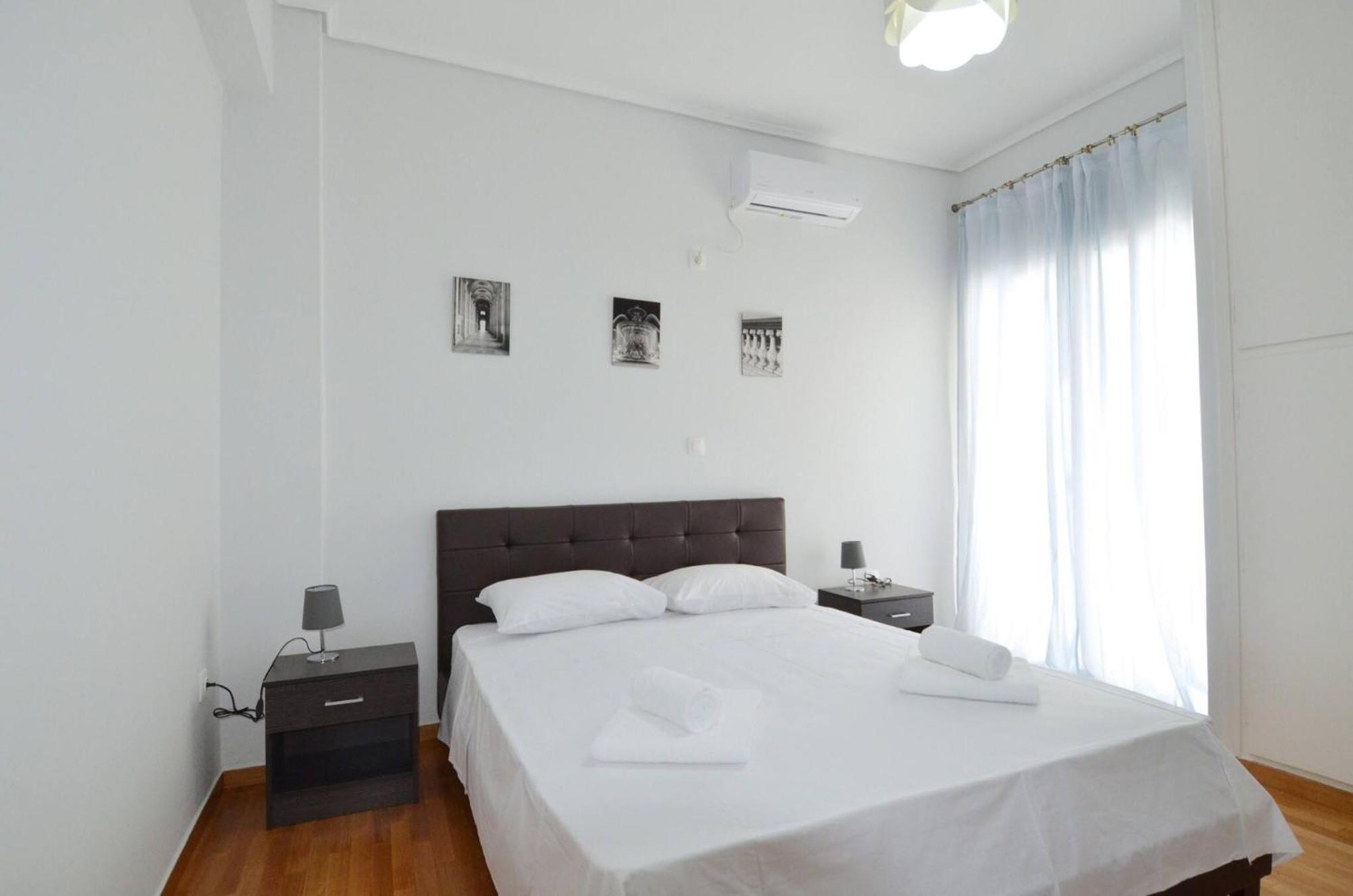 A Spacious Minimal Apatment At Chalandri Atena Exterior foto